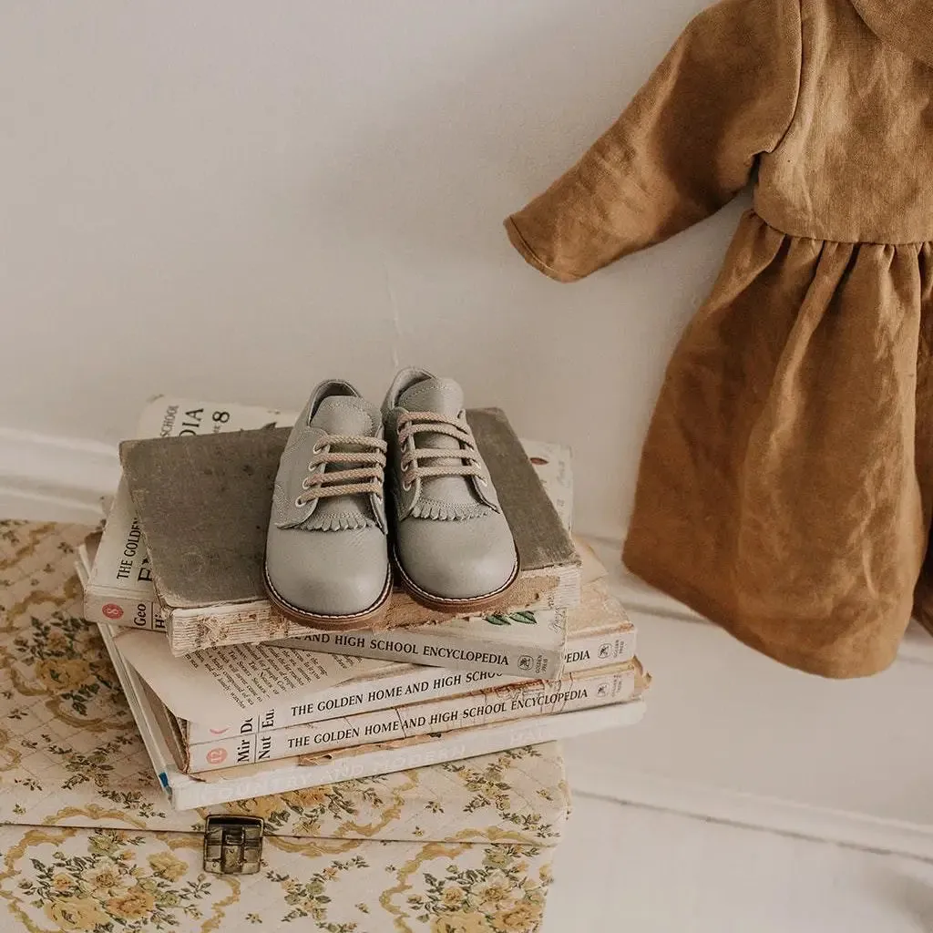 Artie Saddle - Dove Grey