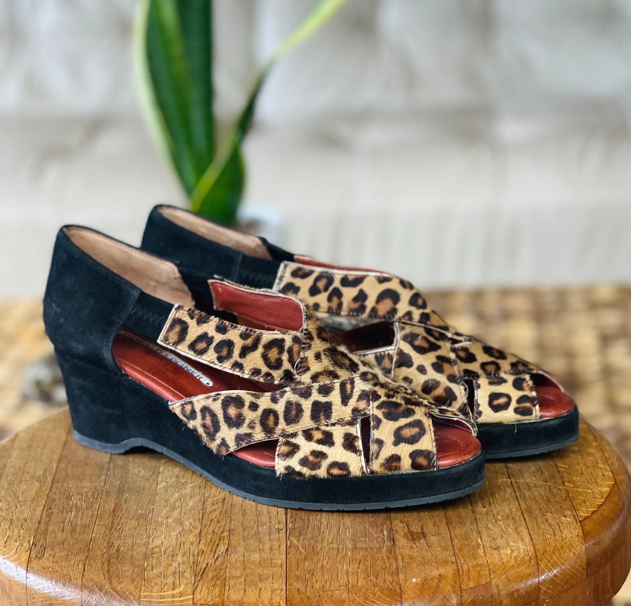 Cheetah Heels Size 9.5 DONALD PLINER  Leopard Sandals Animal Print Wedges Women’s Size 9 1/2 Made in SPAIN