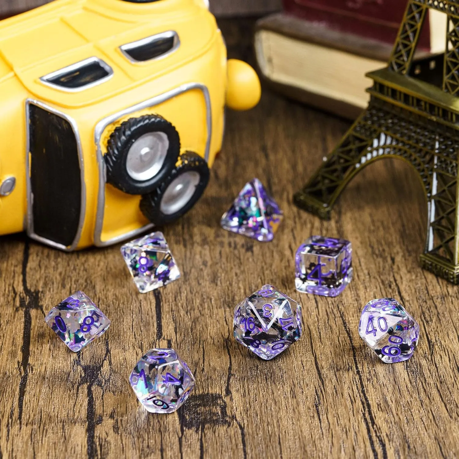 Cusdie 7-Die DND Dice, Polyhedral Dice Set Transparent D&D Dice Filled with Glitter Foil Animals for D&D Dungeons and Dragons RPGs Role Playing Table Games(Black and White Cat)