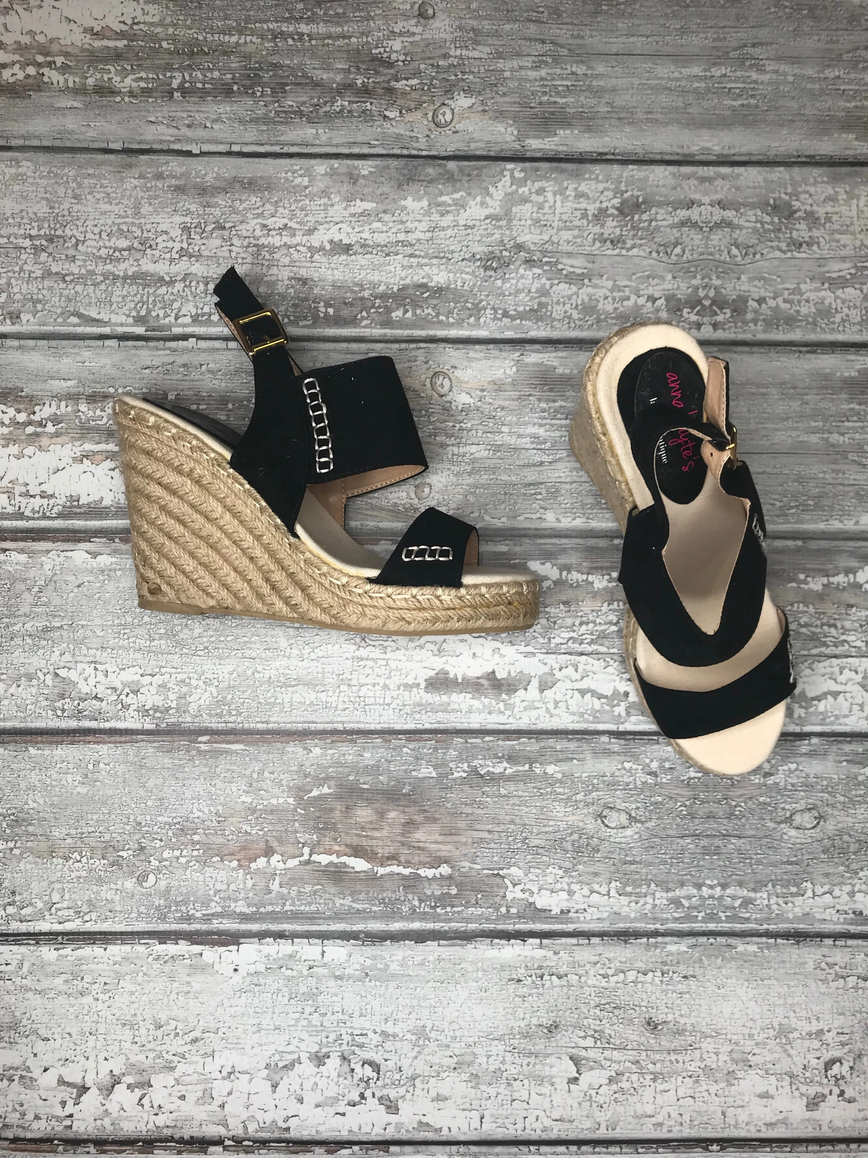Going The Distance Black Wedges