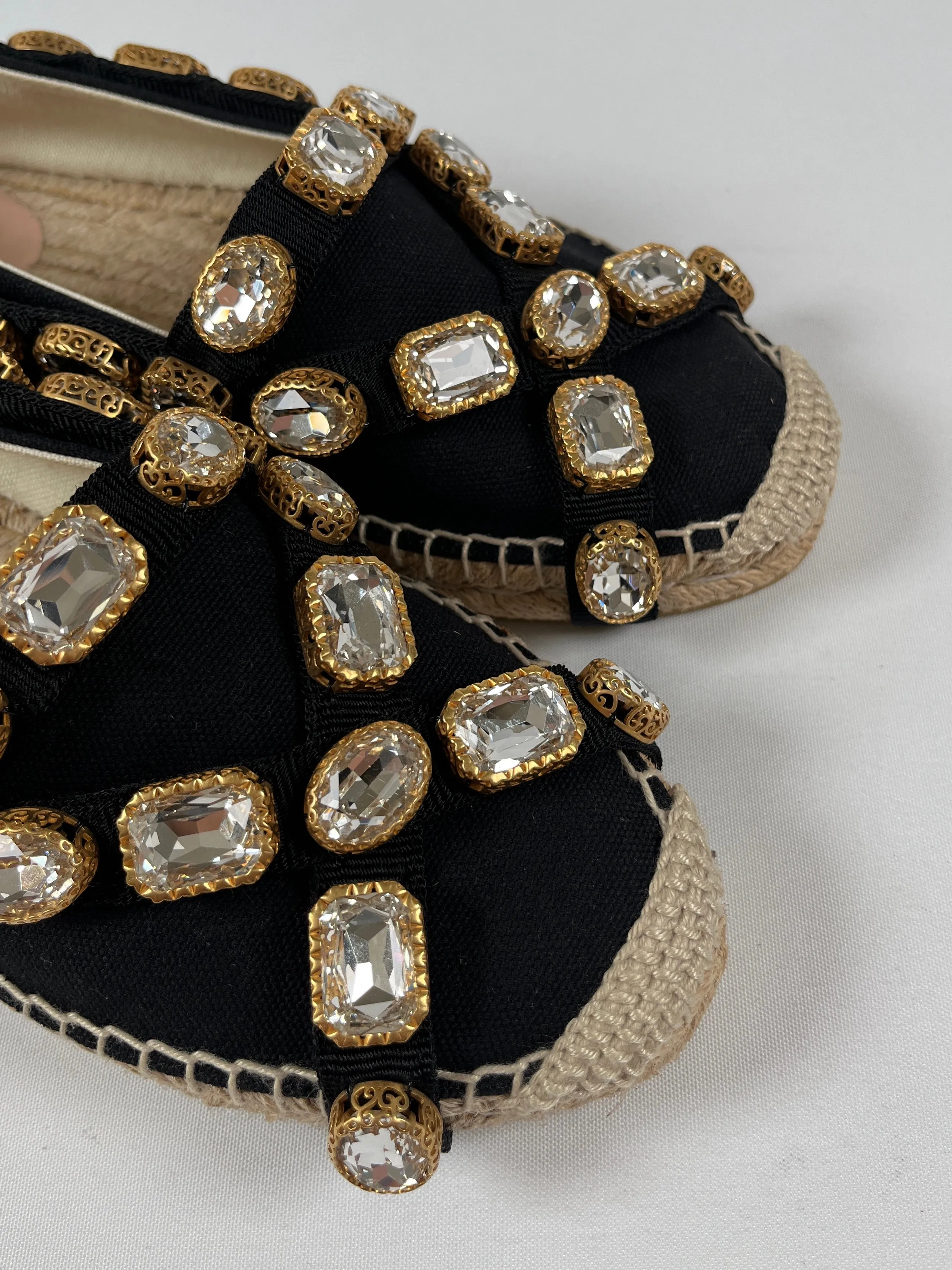 GUCCI - CRYSTAL EMBELLISHED BLACK ESPADRILLES - SZ 37