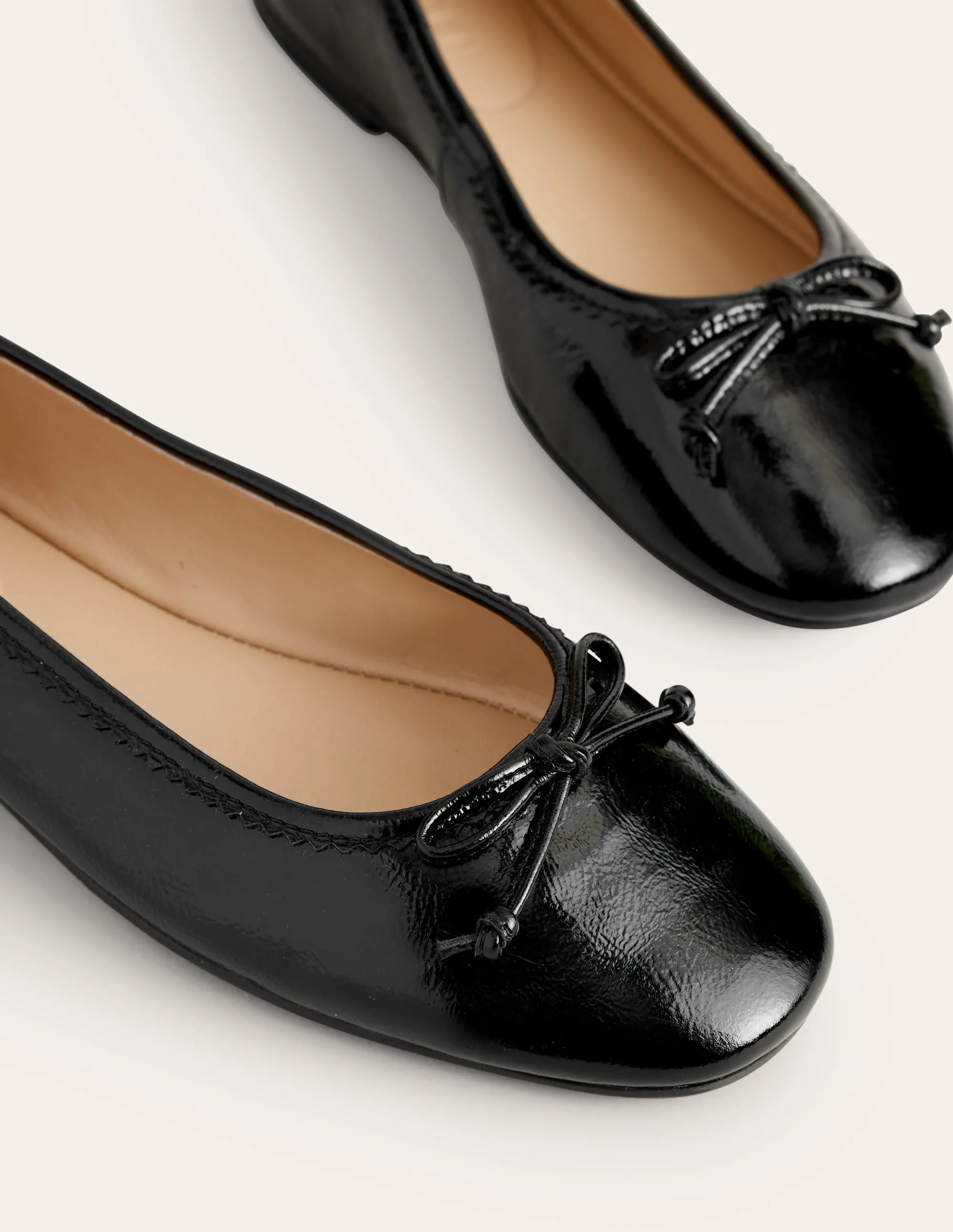 Kitty Flexi Sole Ballet Pumps-Black Patent