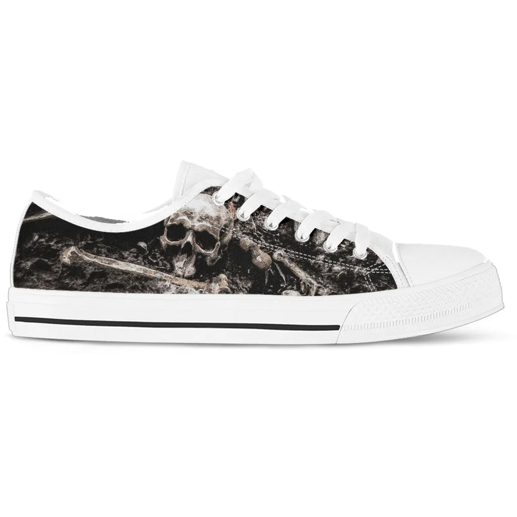 Macabre White Women's Low Tops Sneakers