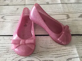 Size 6 shoes gap