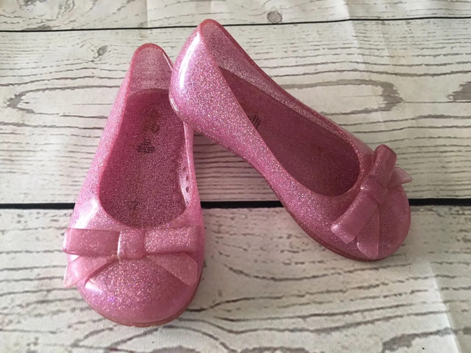 Size 6 shoes gap